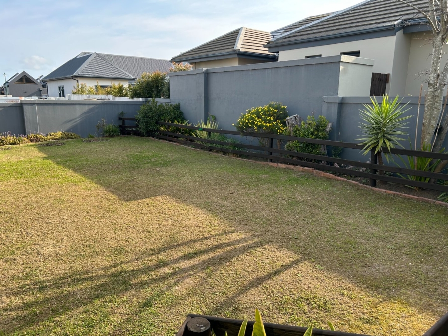 2 Bedroom Property for Sale in Blue Mountain Village Western Cape